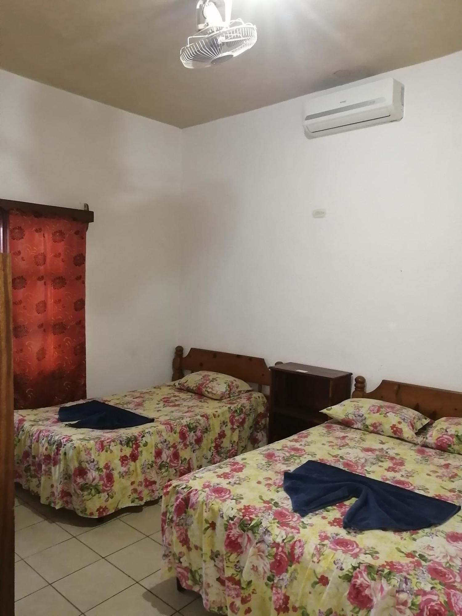 La Posada De Don Jose Flores Habitación foto
